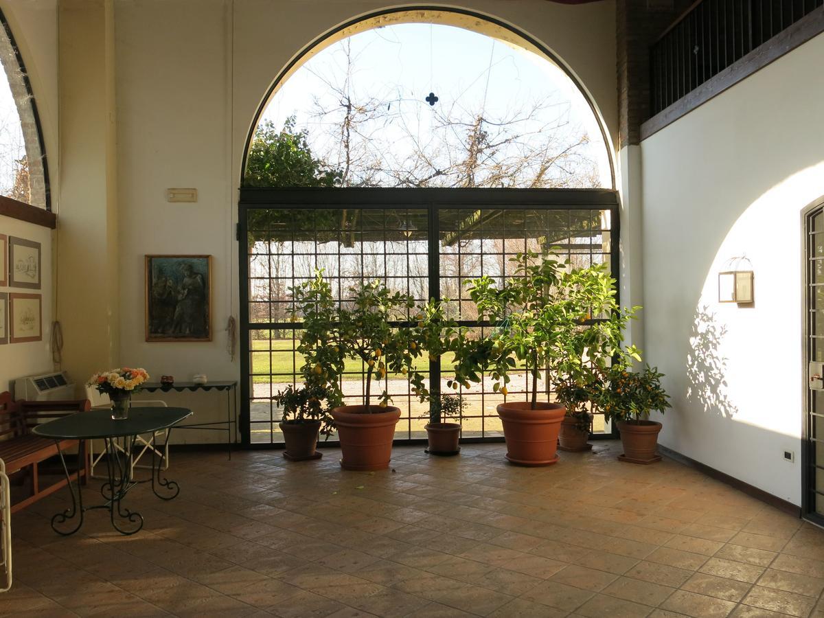 Villa Schiavi Sermide Exterior photo
